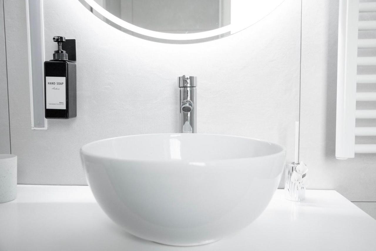 White Roma - Elegant And Comfortable Turin Exterior foto