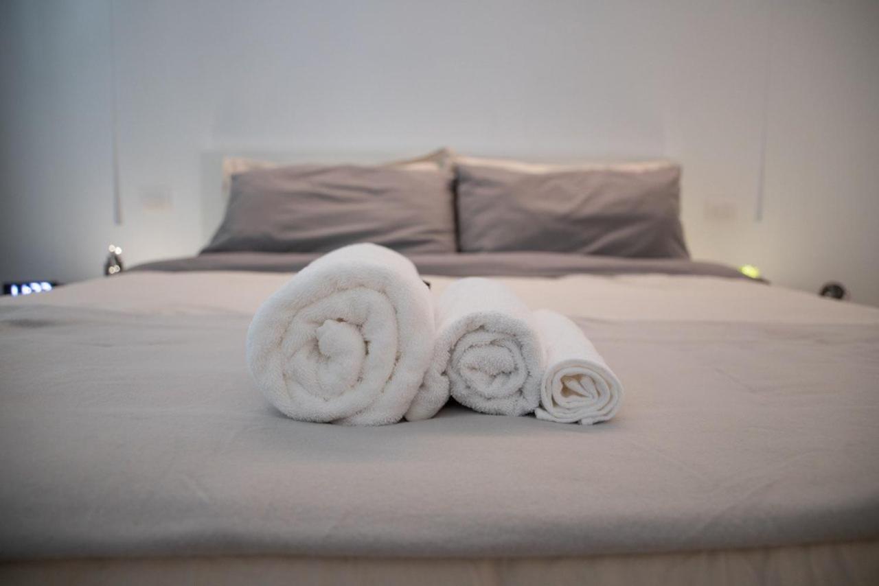 White Roma - Elegant And Comfortable Turin Exterior foto